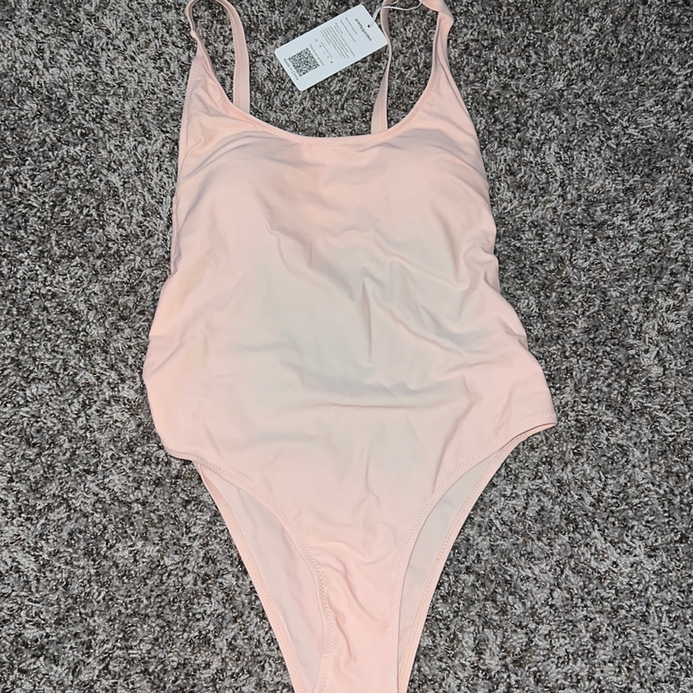 WOMENS LIGHT PINK LOW BACK SWIM SUIT